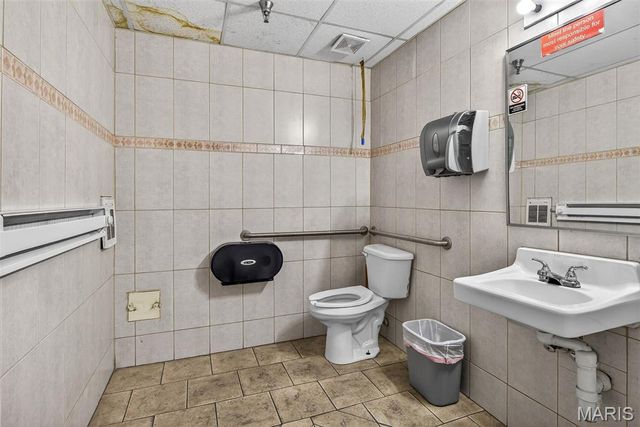 1500 Dismuke Drive, Farmington, MO 63640