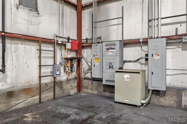 1500 Dismuke Drive, Farmington, MO 63640