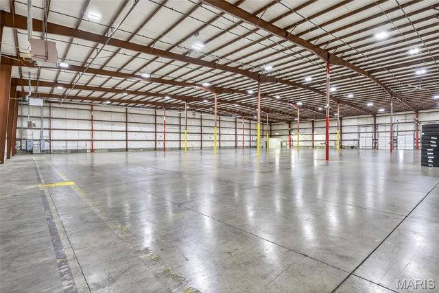 1500 Dismuke Drive, Farmington, MO 63640