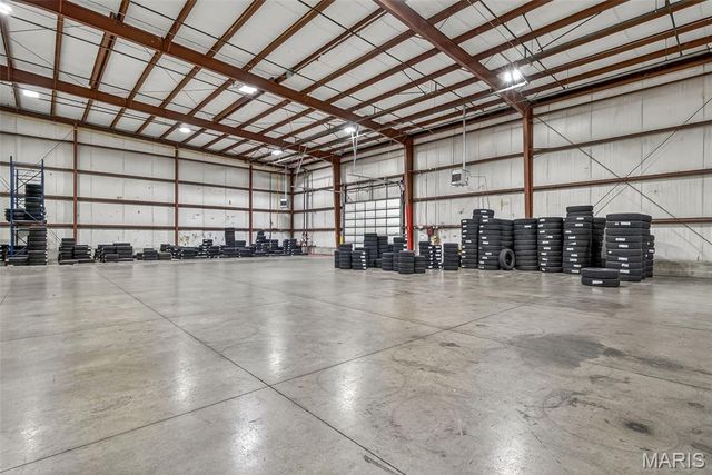 1500 Dismuke Drive, Farmington, MO 63640