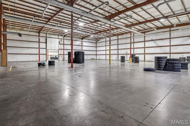 1500 Dismuke Drive, Farmington, MO 63640