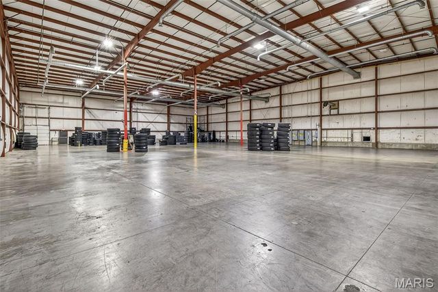 1500 Dismuke Drive, Farmington, MO 63640