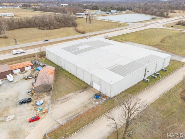 1500 Dismuke Drive, Farmington, MO 63640