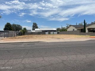 2909 E PARADISE Lane -, Phoenix, AZ 85032