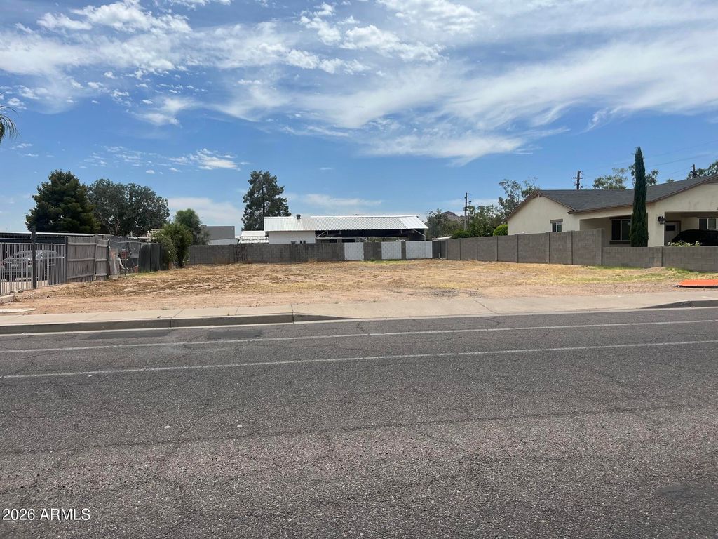 2909 E PARADISE Lane -, Phoenix, AZ 85032 — exterior
