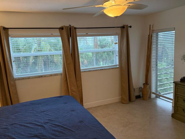 300 NE 14th Avenue 411, Hallandale Beach, FL 33009