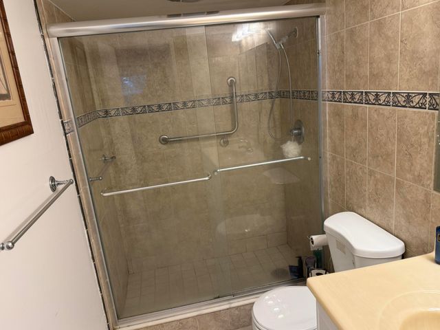 300 NE 14th Avenue 411, Hallandale Beach, FL 33009