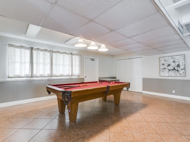 300 NE 14th Avenue 411, Hallandale Beach, FL 33009