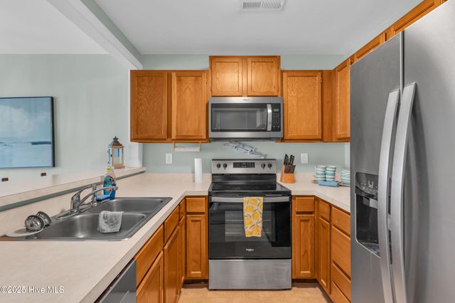 1437 Fort Fisher Boulevard S Unit J3, Kure Beach, NC 28449