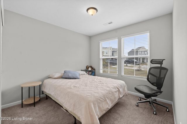 8809 Salute Way, Louisville, KY 40229