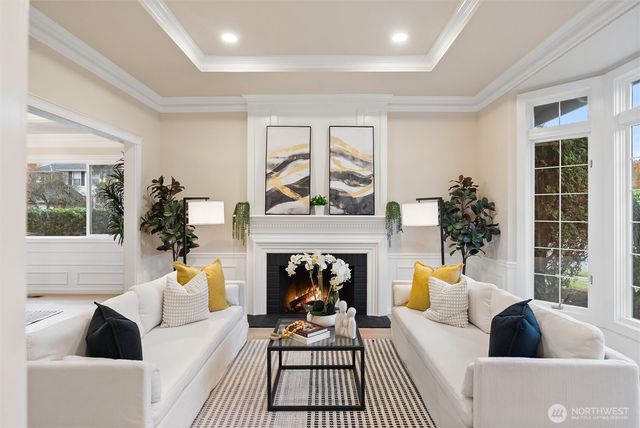 17105 SE 47th Court, Bellevue, WA 98006