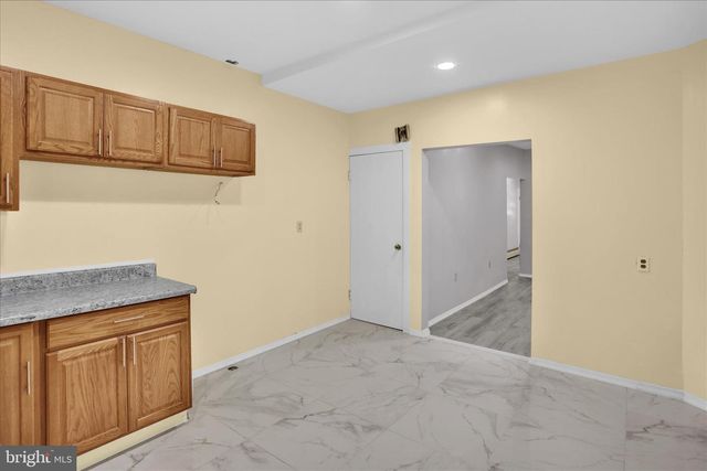 704 LAUREL BLVD, Pottsville, PA 17901