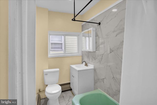 704 LAUREL BLVD, Pottsville, PA 17901