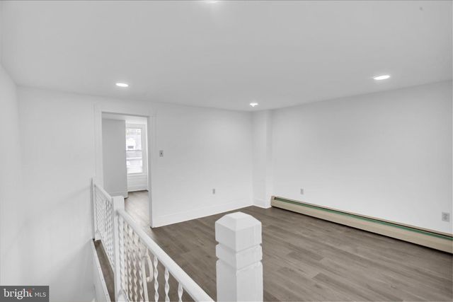 704 LAUREL BLVD, Pottsville, PA 17901