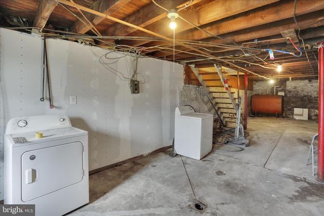 704 LAUREL BLVD, Pottsville, PA 17901