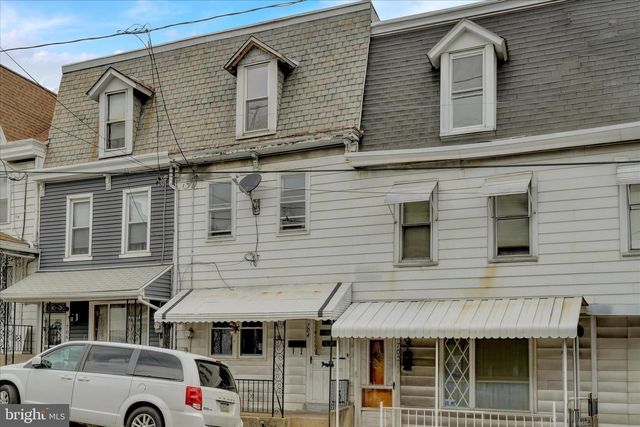 704 LAUREL BLVD, Pottsville, PA 17901