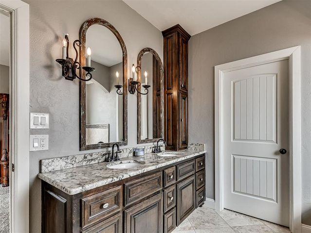 3967 N County Line Road, Piedmont, OK 73078