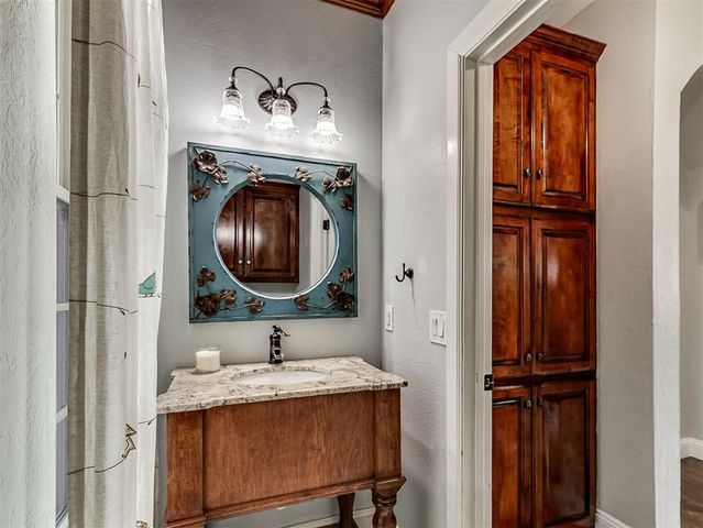3967 N County Line Road, Piedmont, OK 73078
