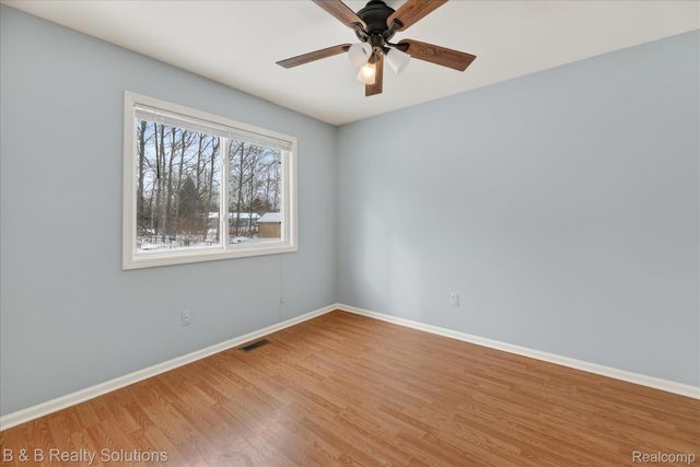 5769 Cobblestone Drive, Deerfield Township, MI 48461