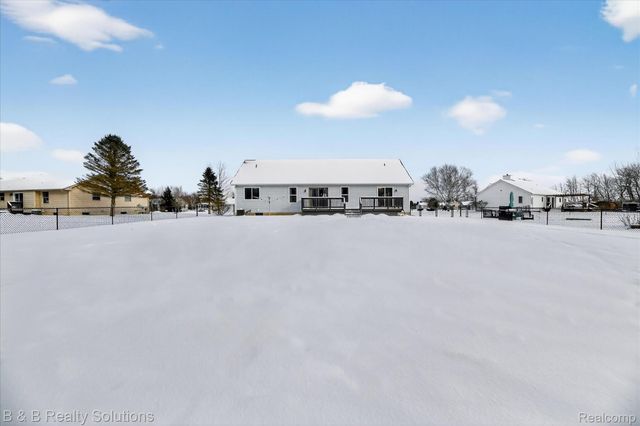 5769 Cobblestone Drive, Deerfield Township, MI 48461