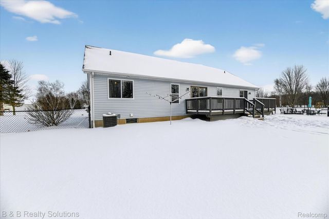 5769 Cobblestone Drive, Deerfield Township, MI 48461