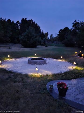 5769 Cobblestone Drive, Deerfield Township, MI 48461