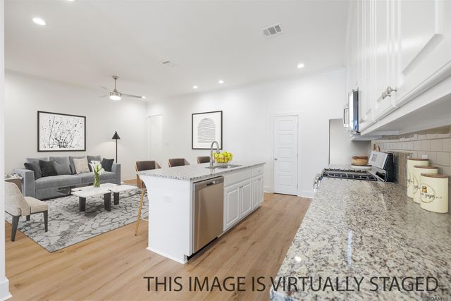 9664 Creekview Dr, Baton Rouge, LA 70836