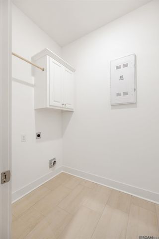 9664 Creekview Dr, Baton Rouge, LA 70836