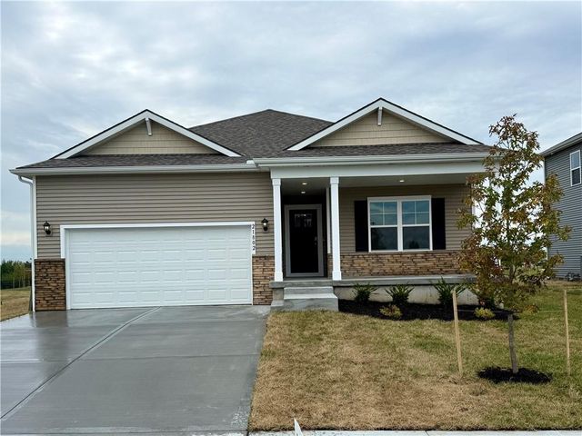 710 Solstice Circle, Belton, MO 64012