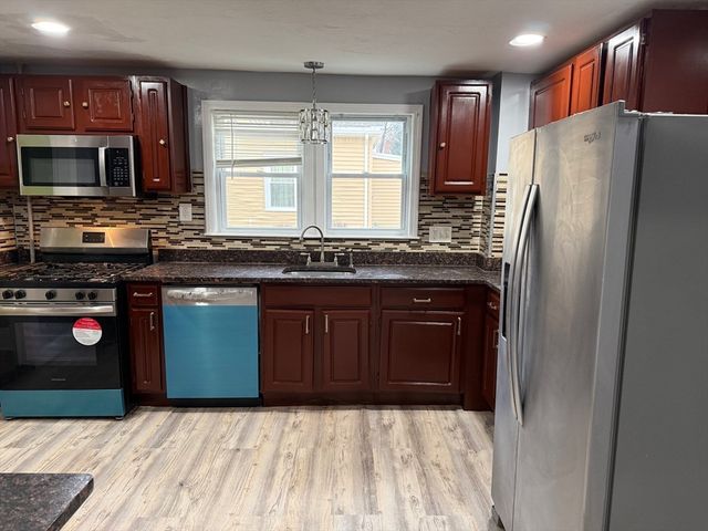 72 Allen St 1, Randolph, MA 02368