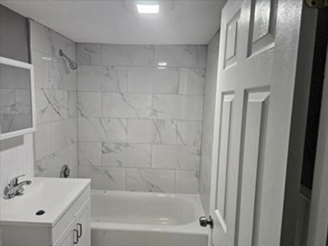 72 Allen St 1, Randolph, MA 02368