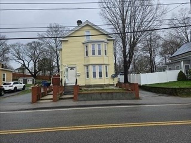 72 Allen St 1, Randolph, MA 02368