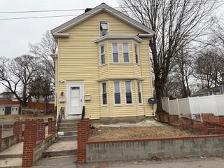 72 Allen St 1, Randolph, MA 02368