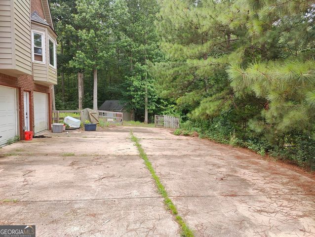 305 Shoals Trail, Dallas, GA 30132