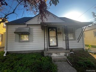 4957 Polk Street, Dearborn Heights, MI 48125