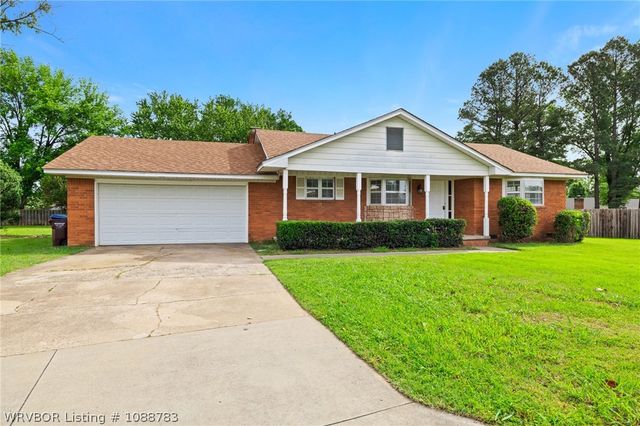 1317 Clover Lane, Fort Smith, AR 72908
