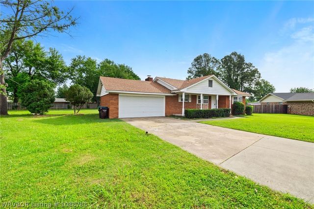 1317 Clover Lane, Fort Smith, AR 72908