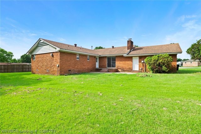 1317 Clover Lane, Fort Smith, AR 72908