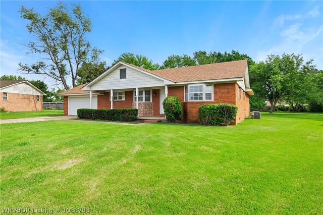 1317 Clover Lane, Fort Smith, AR 72908