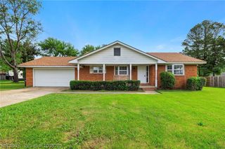 1317 Clover Lane, Fort Smith, AR 72908
