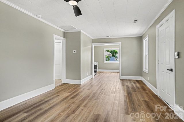 110 Spring Street, Kernersville, NC 27284