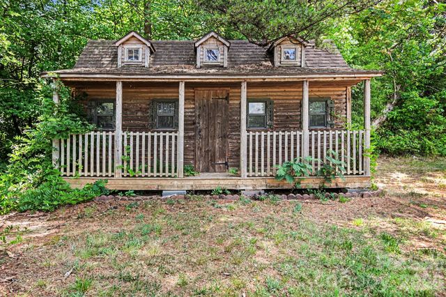 110 Spring Street, Kernersville, NC 27284