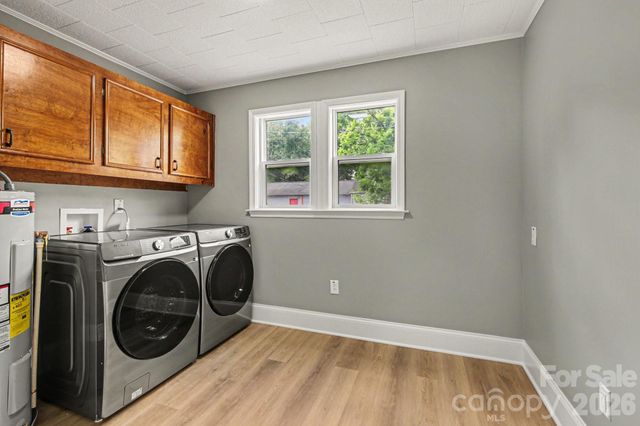 110 Spring Street, Kernersville, NC 27284