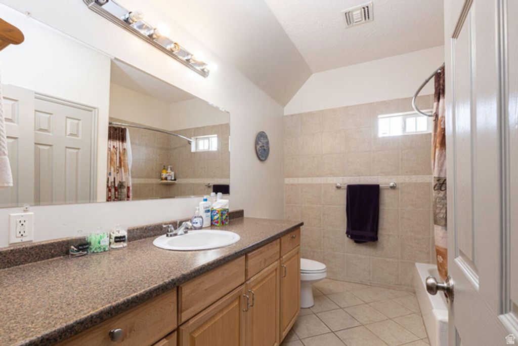 Image 15 of property listing at 1444 N 3775 W, Cedar City, UT 84721