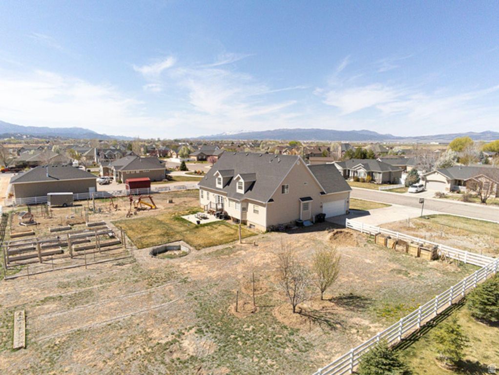 Image 37 of property listing at 1444 N 3775 W, Cedar City, UT 84721
