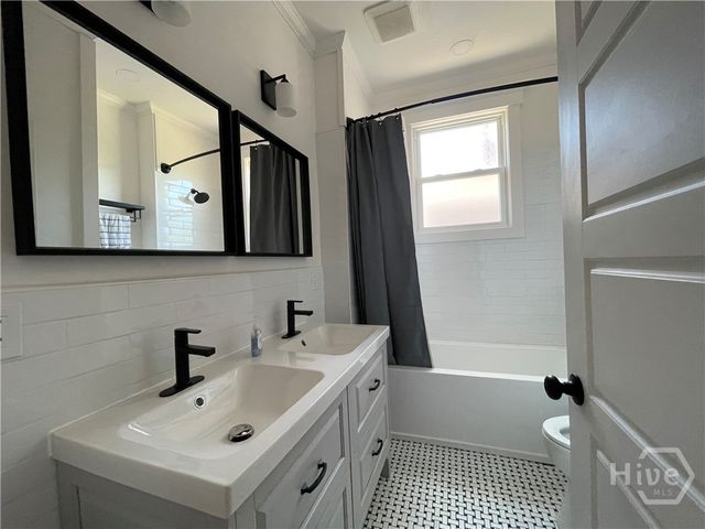 1014 E Anderson Street, Savannah, GA 31401