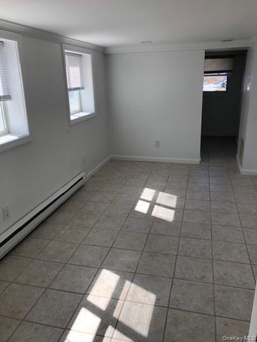 40 Oswego 1, Long Beach, NY 11561