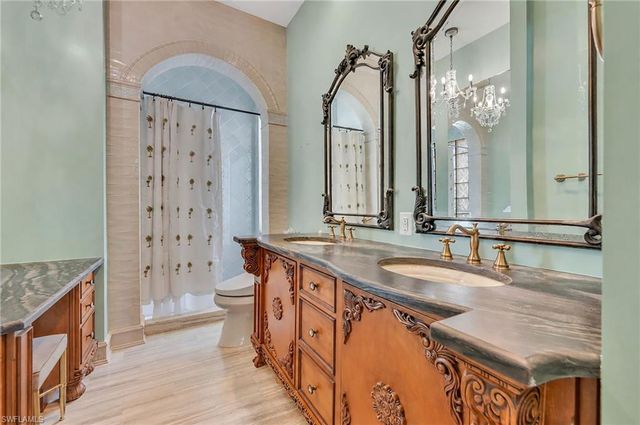 7558 Garibaldi CT, Naples, FL 34114
