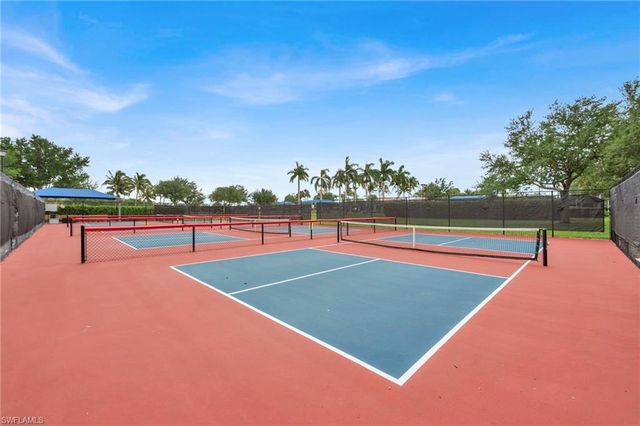 7558 Garibaldi CT, Naples, FL 34114