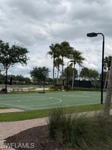 7558 Garibaldi CT, Naples, FL 34114